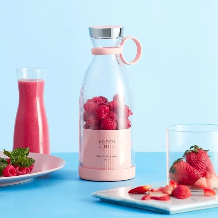 Portable Electric Blender and Juicer